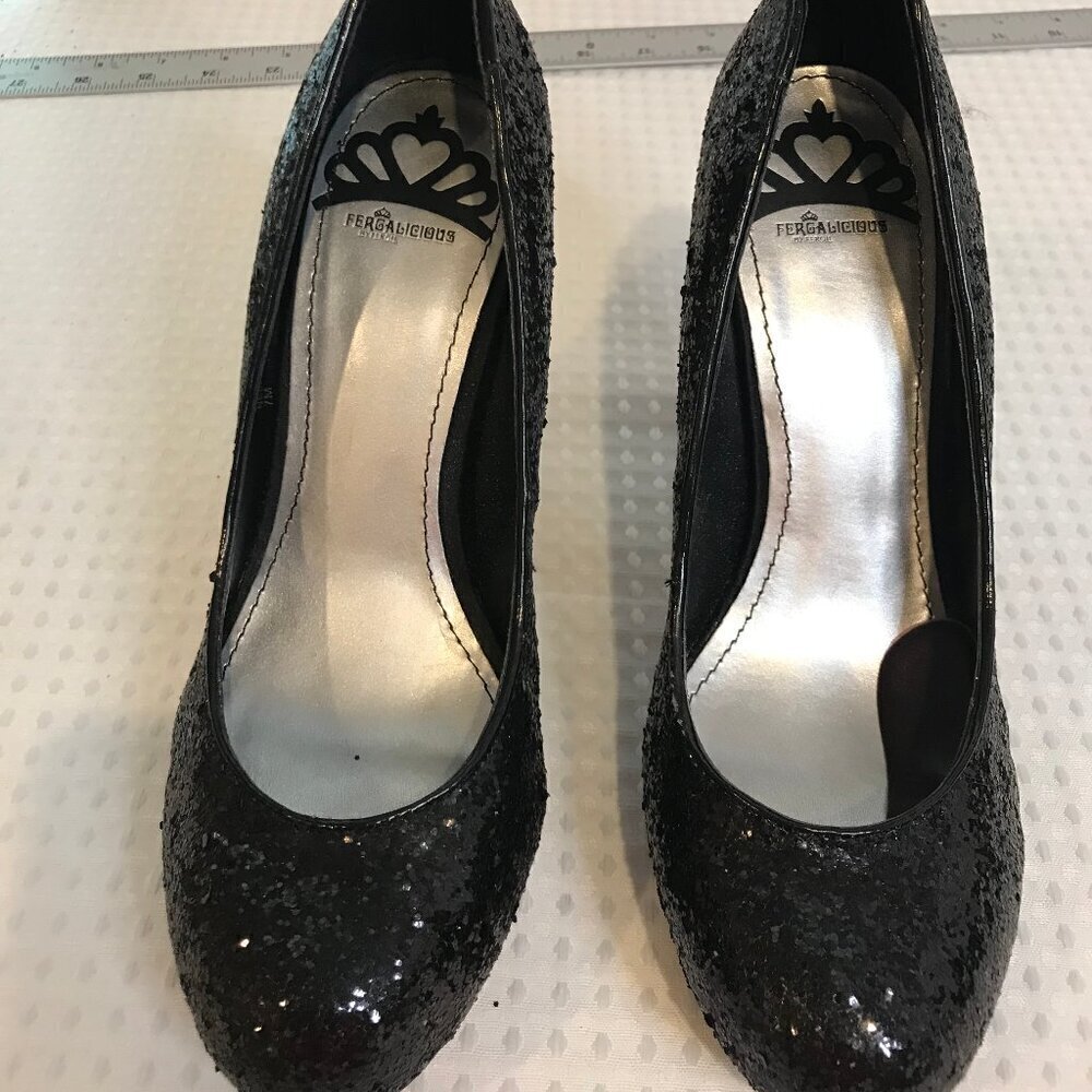 FERGALICIOUS BY FERGIE NELLY TOO GLITTER HEEL SHOES SIZE 7M - Picture 2 of 8
